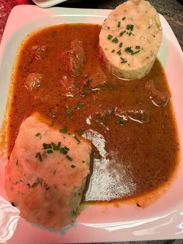 Mare Asic_Panorama.Berg.Restaurant Dreiländereck_Arnoldstein_recensione