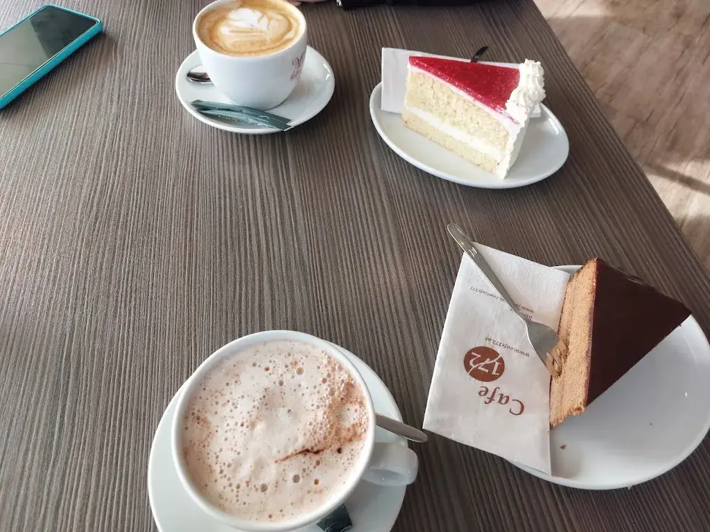 Sabin_Cafe 172_Kössen_review