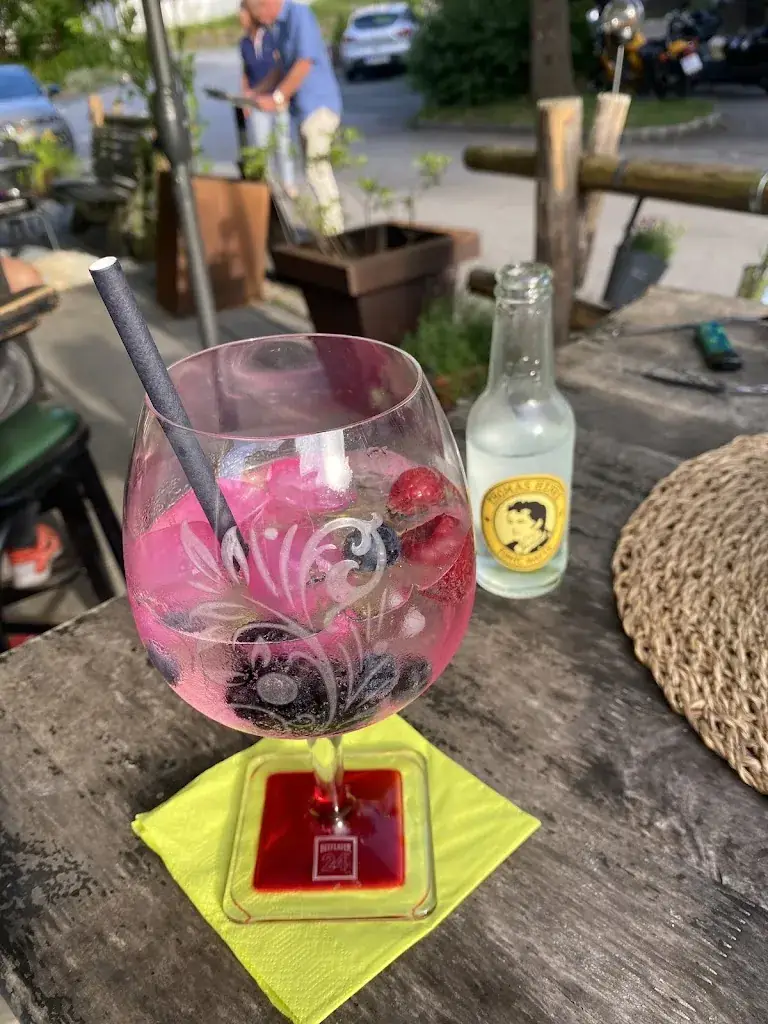 Die Schmiede Café Knödlerei_Kössen_slider_image_3