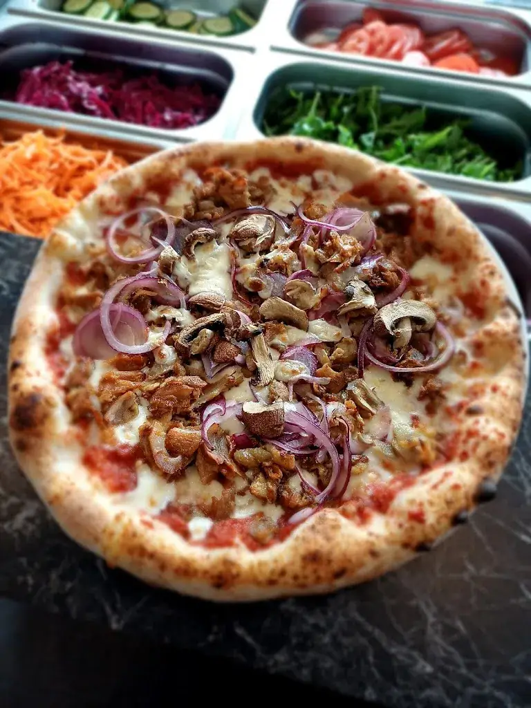 Chaplin Kebab & Pizza_Arnoldstein_slider_image_3