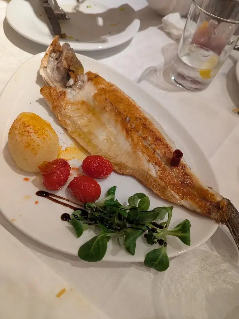 Restaurante El Roble_Lans_slider_image_3