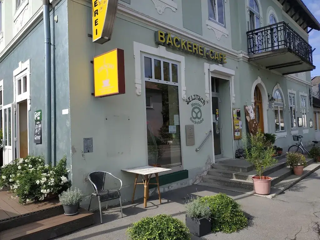 Bäckerei-Café Selitsch restaurant à Arnoldstein