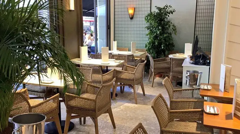 Lateral Fuencarral ristorante a Lans