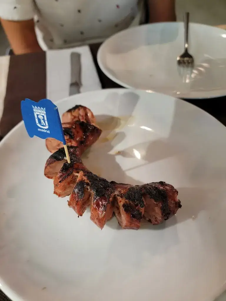 Maya B_Restaurante La Parrilla De Usera_Lans_review