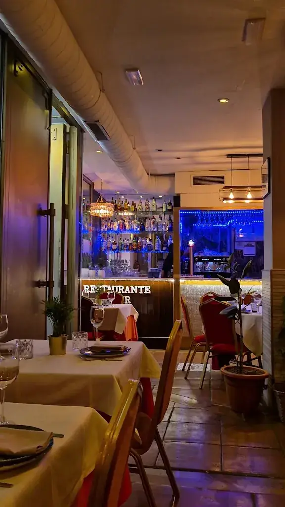 Rishi_Restaurante Sagar (the authentic indian kitchen)_Lans_avis