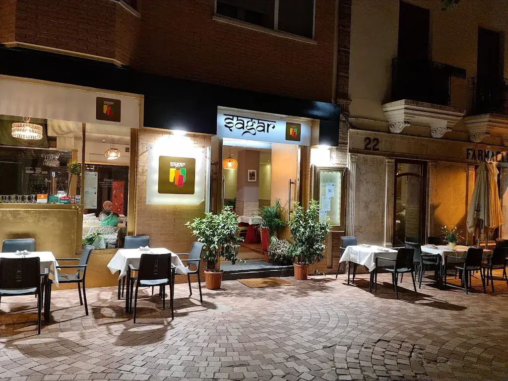 Restaurante Sagar (the authentic indian kitchen) restaurant à Lans