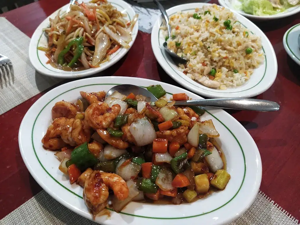 Sunil Acharya_PALACIO DE ORIENTE_Lans_review