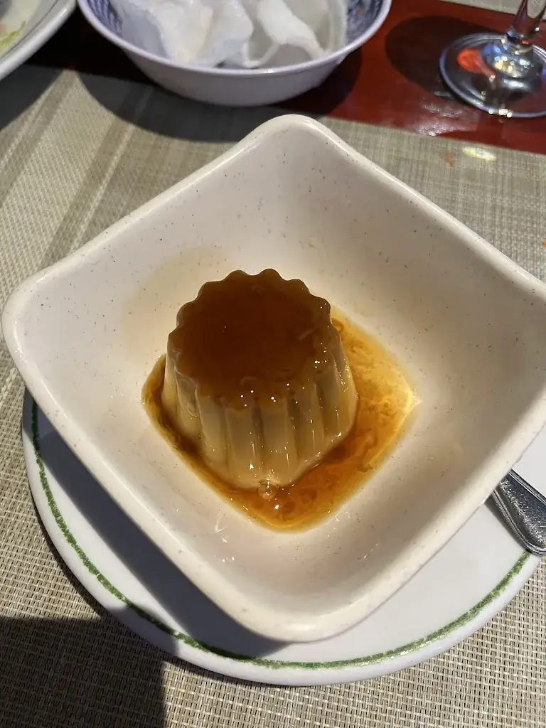 ana maria veliz_PALACIO DE ORIENTE_Lans_review