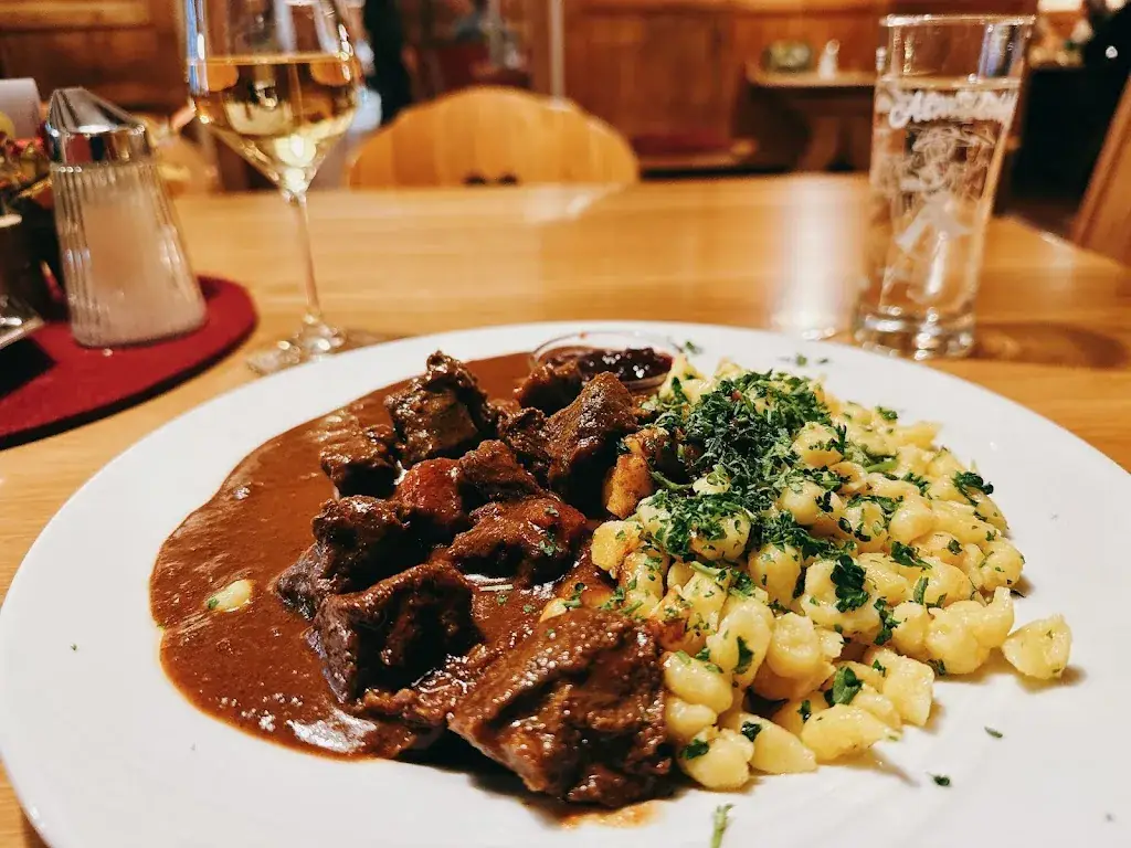 B777 JA705A_Restaurant ADLERSTÜBERL_Lienz_review