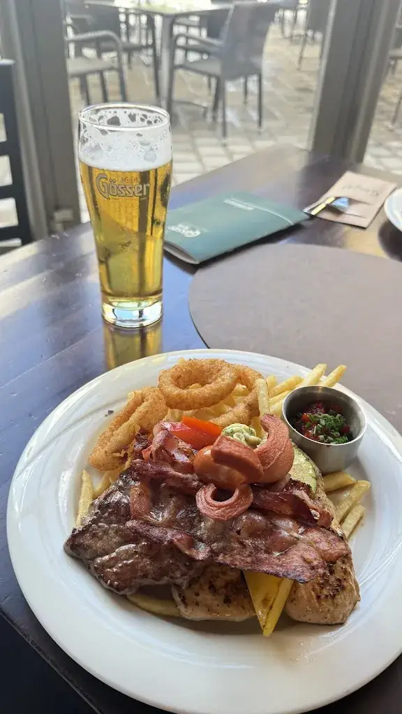 Fabrício Fernandes_Gösser Bräu im alten Rathaus_Lienz_review