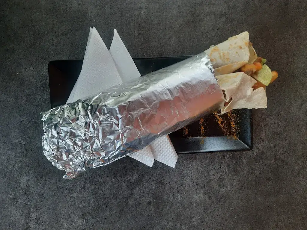 Hagar Betzalel_Friends Streetfood_Leutasch_review