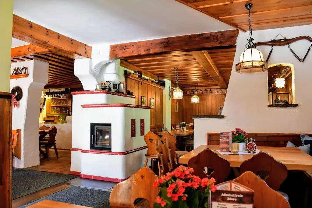 Waldgasthaus Triendlsäge_Leutasch_slider_image_3