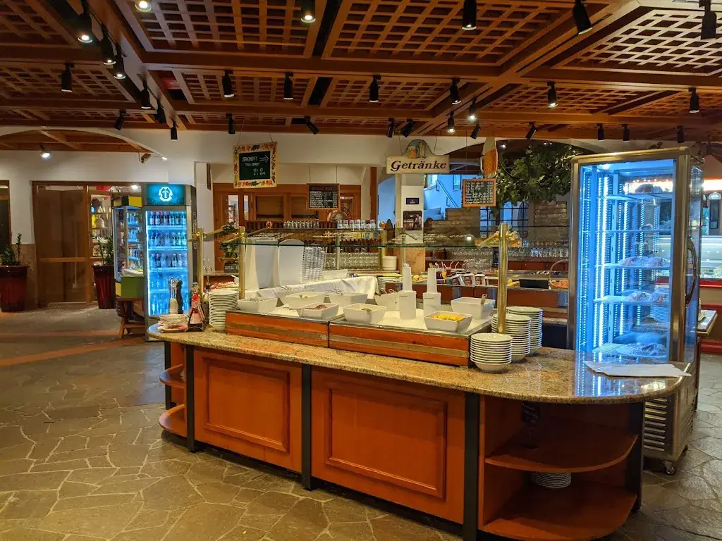 Südrast Dreiländereck restaurant à Arnoldstein