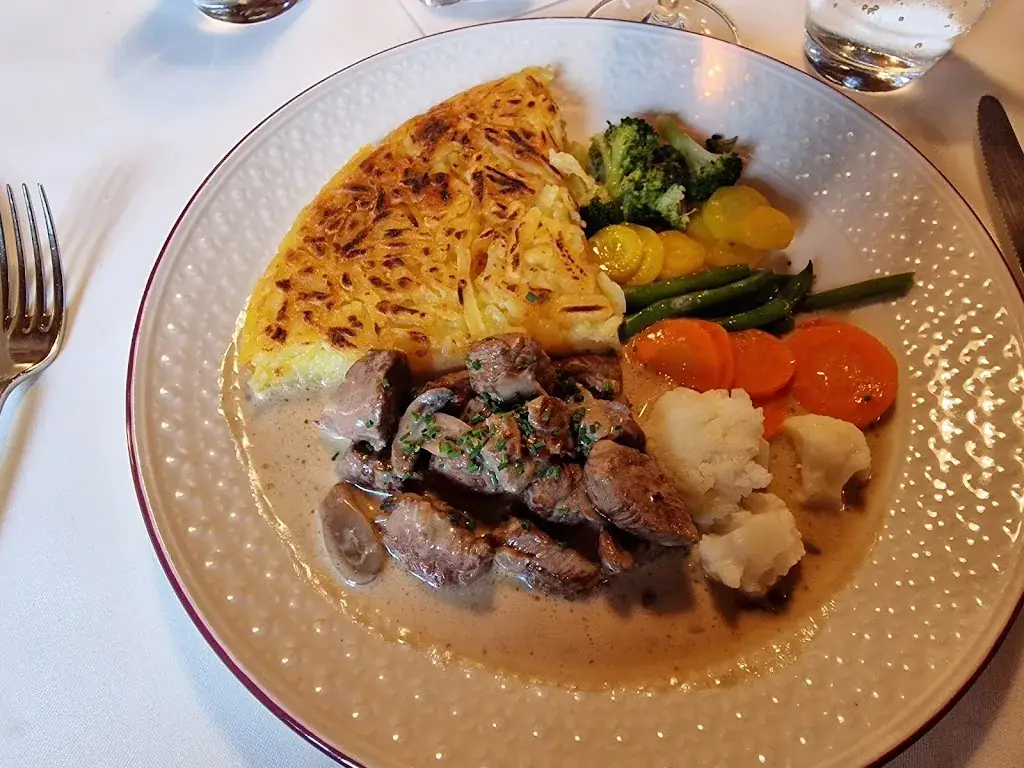 Yv. Mo._Restaurant Kreuz_Mariastein_recensione