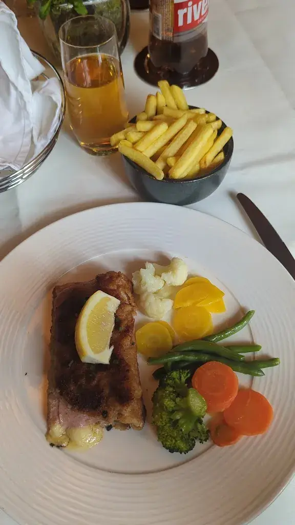 Restaurant Kreuz_Mariastein_slider_image_2