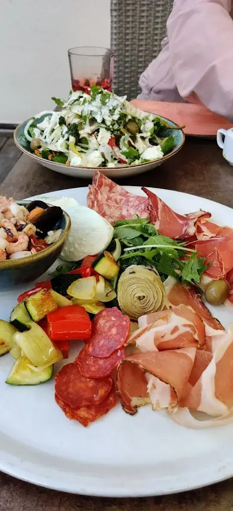 Menu_Tinos Restaurant / Pizza and more_Längenfeld_immagine_9