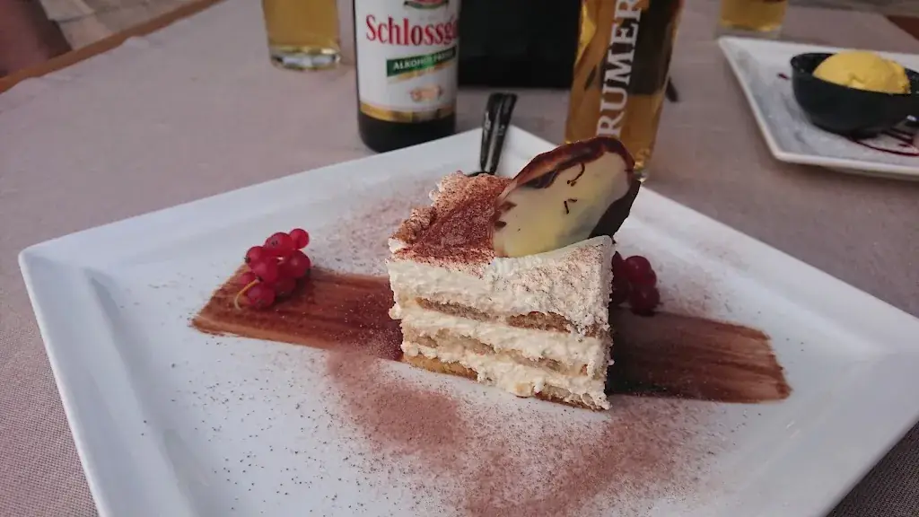 Menü_Pizzeria Don Camillo_Längenfeld_Bild_7