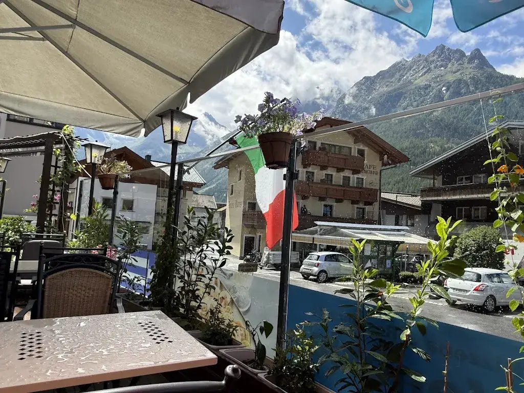 Meera Alg_Restaurant Pizzeria Venezia_Längenfeld_avis