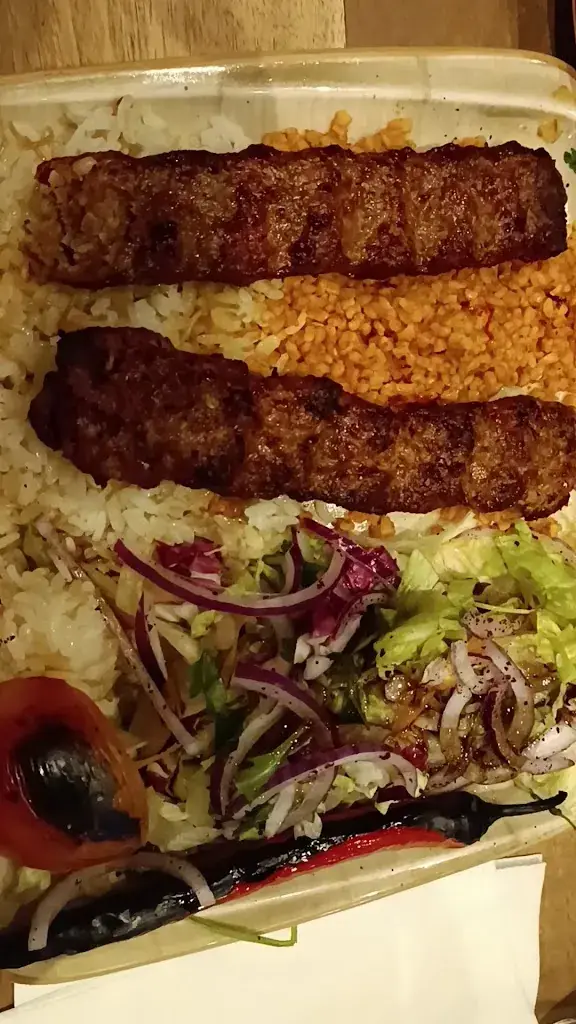 Ardeshir Mazaheri_Nirvana Restaurant Langenfeld_Längenfeld_review