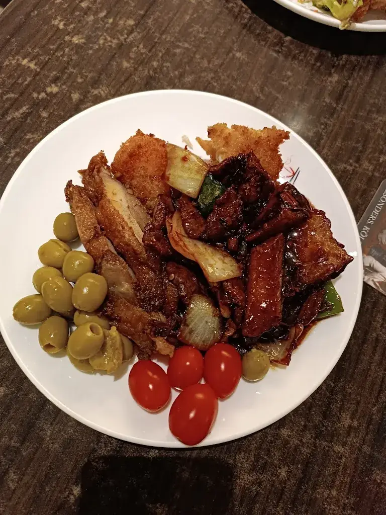 Menu_Asia Palast_Längenfeld_immagine_9