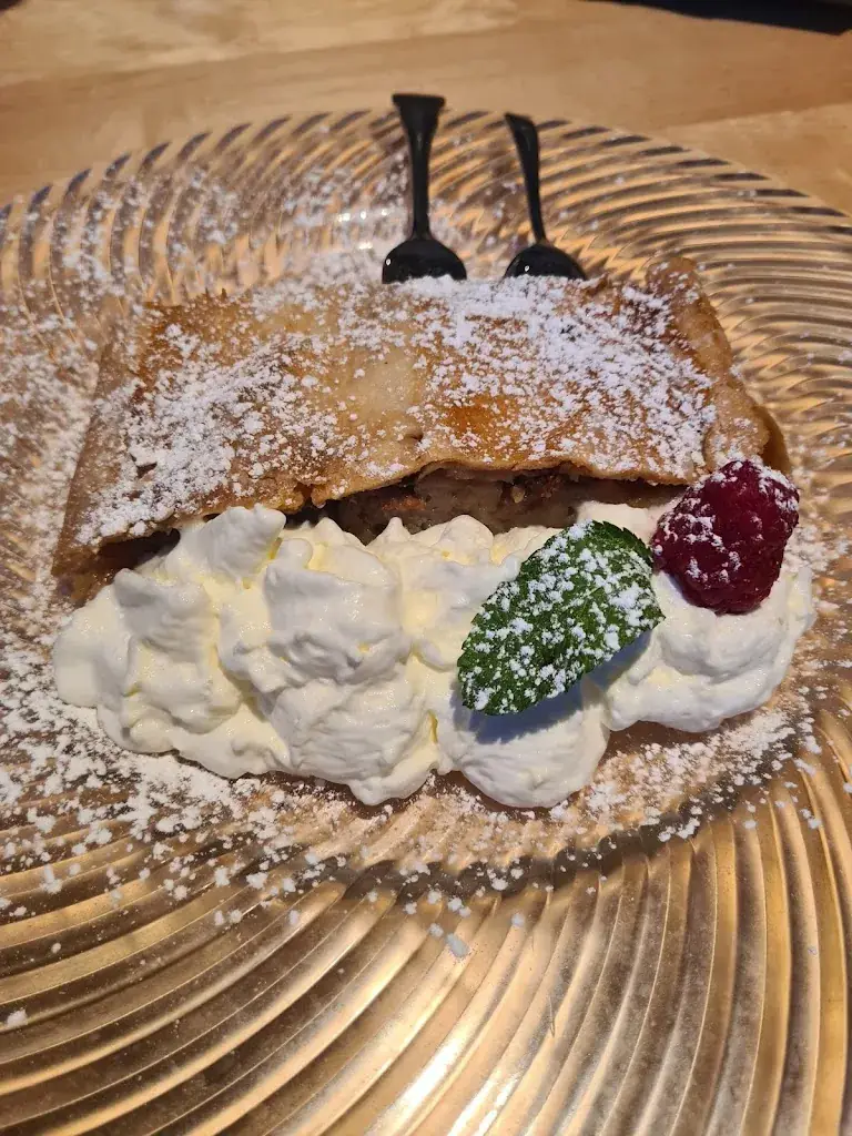 Rūta Cimdiņa_PEPPAS PUB_Längenfeld_recensione