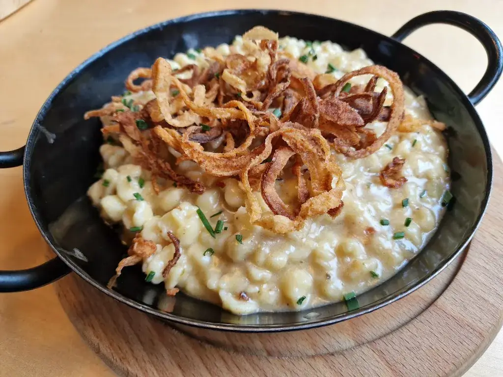 PEPPAS PUB_Längenfeld_slider_image_3