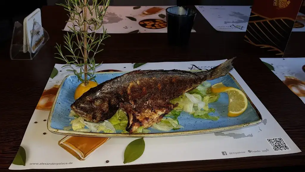 Alexander Palace_Längenfeld_slider_image_2