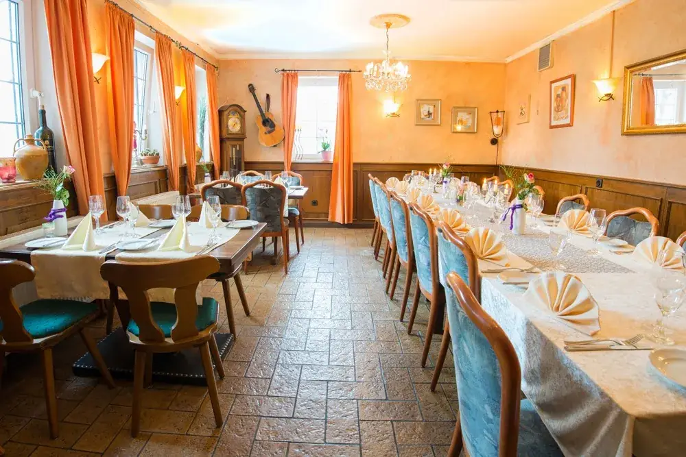 Don Camillo Langenfeld - Italienisches Restaurant Köln - Düsseldorf Steakhaus ristorante a Längenfeld