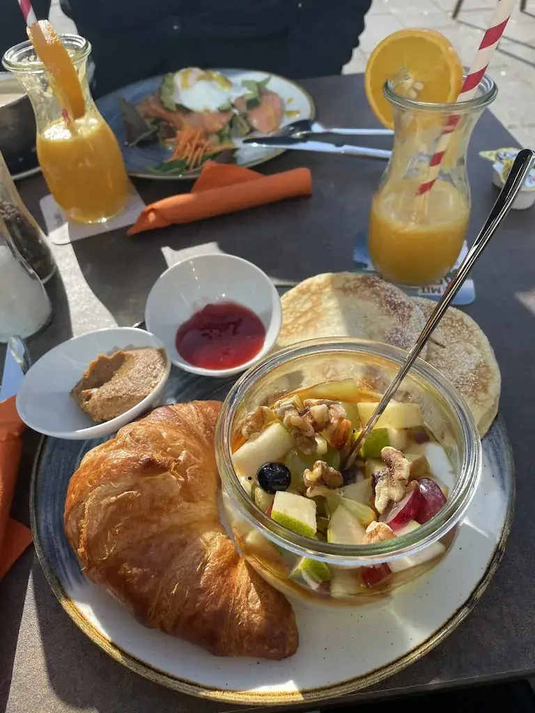 F. W._Salt & Passion - Feel the Taste_Längenfeld_review