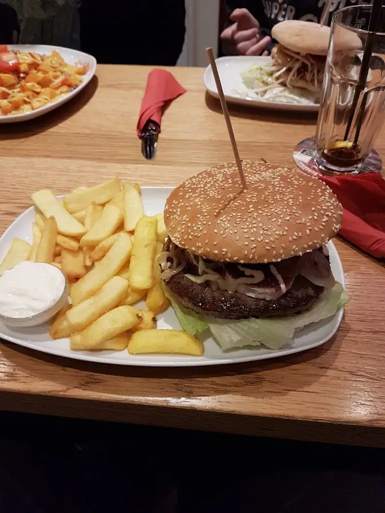 Menu_Cafe New York GmbH_Längenfeld_image_5