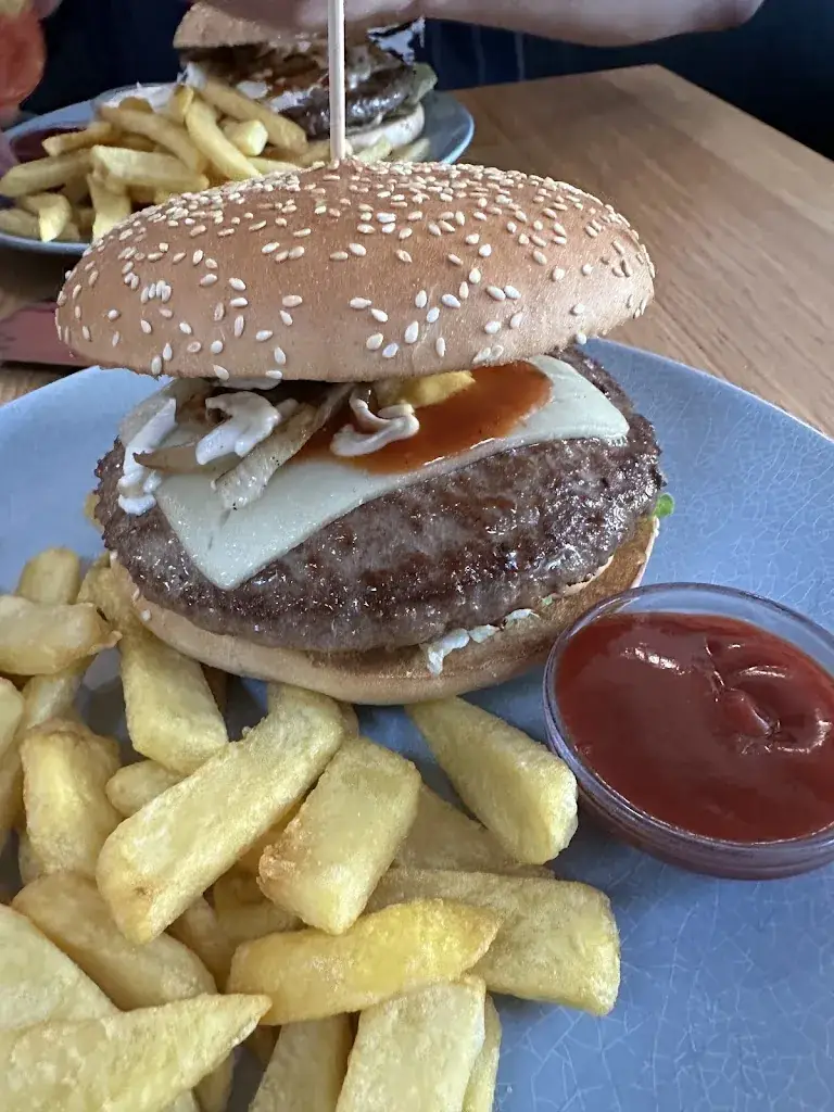 Menu_Cafe New York GmbH_Längenfeld_image_9