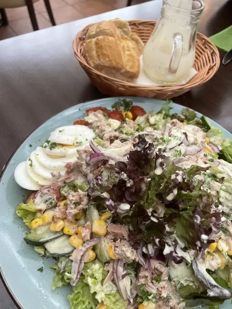 Menu_Restaurant Cafe Mediterranea_Längenfeld_immagine_7