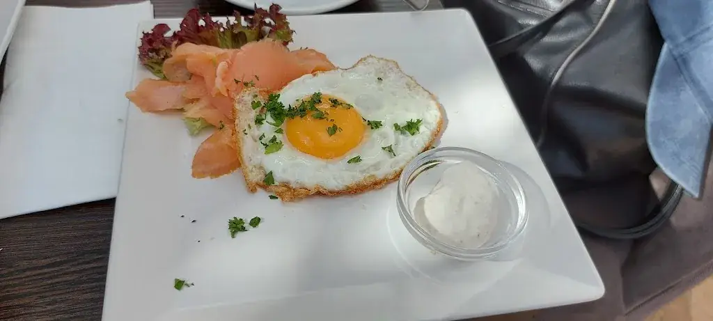 Mi Bri_Restaurant Cafe Mediterranea_Längenfeld_recensione