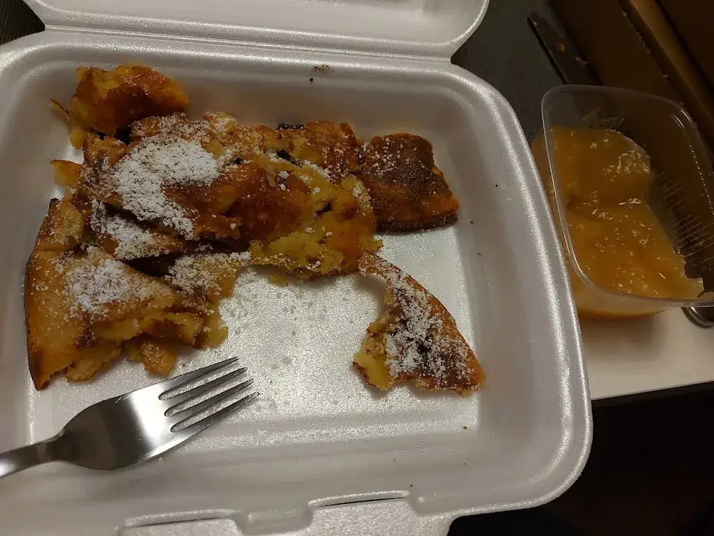 Stephanie Borgwardt-Kuchra_Rapha's Restaurant & Bar_Längenfeld_review