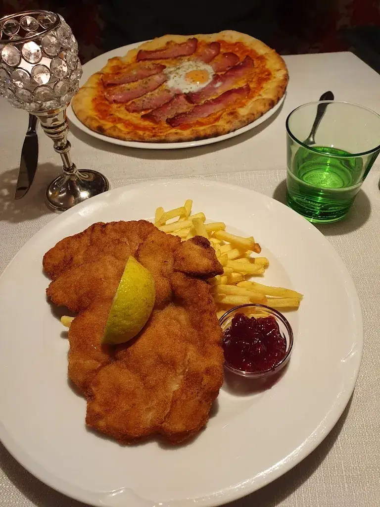 Menu_Cafe-Restaurant Mount Everest_Mayrhofen_image_7