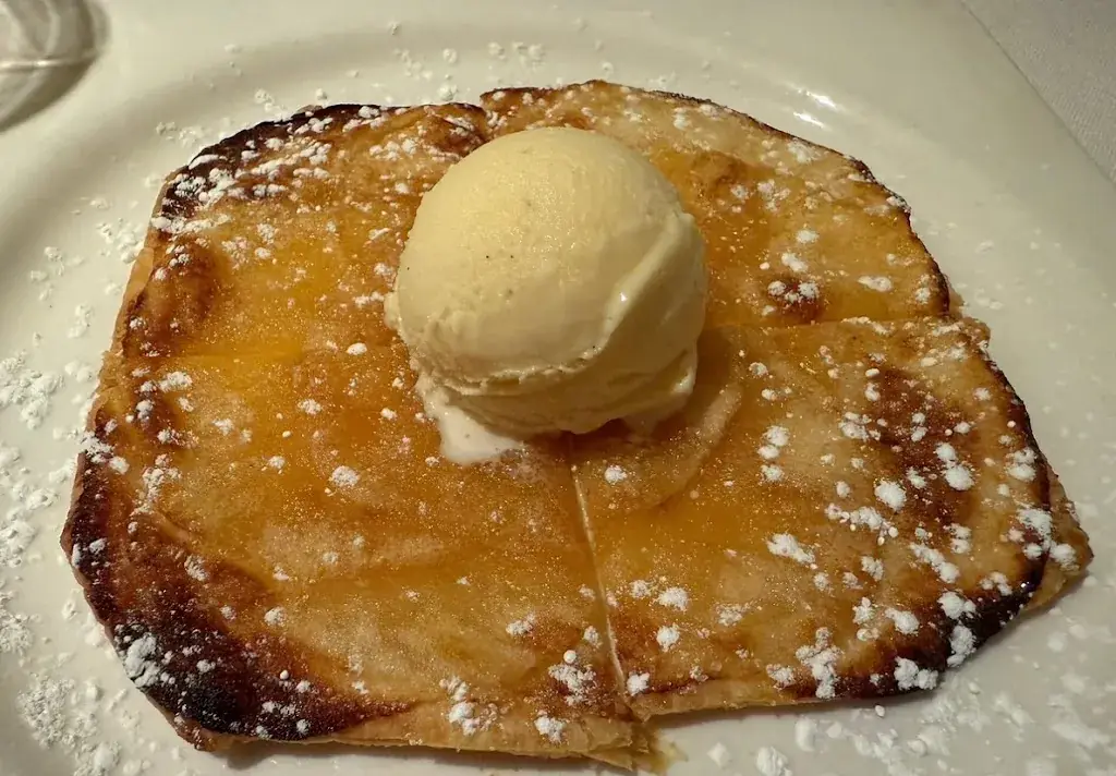 Humberto Sanchez_Restaurante MARIELA’S_Mariatal_review