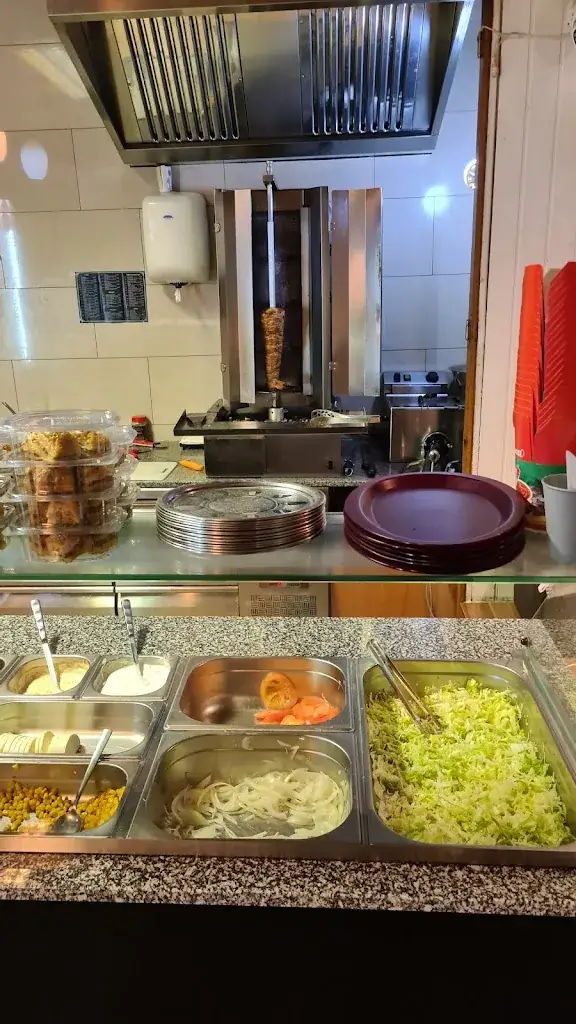 Dane P._Kebap & Pizza Haus TIGRIS_Bad Sankt Leonhard im Lavanttal_recensione