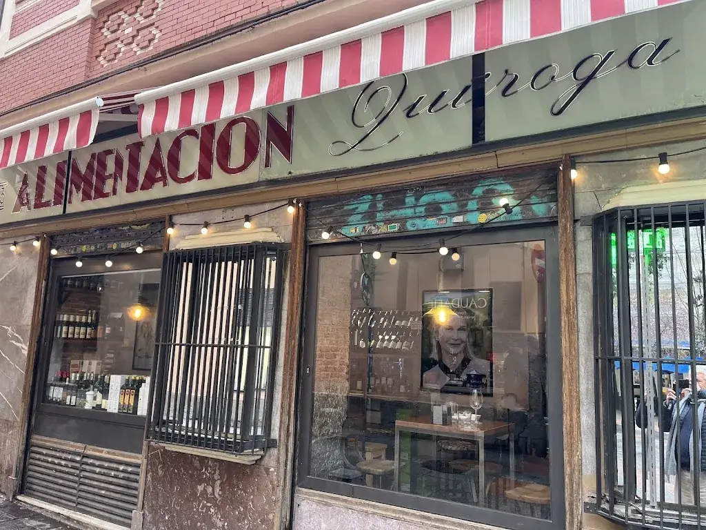 Alimentacion Quiroga restaurant à Mariatal