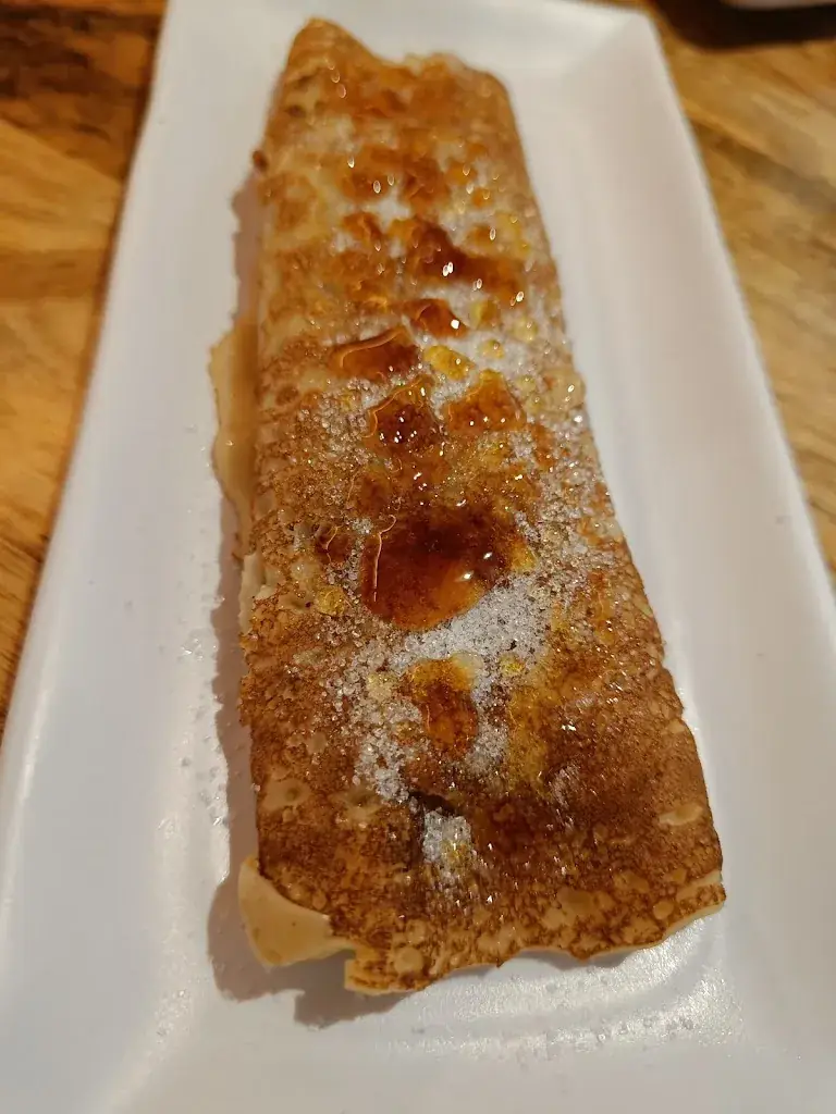 Mario Aparicio_Che Mendieta_Mariatal_review