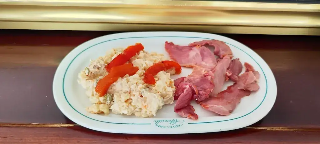 Menu_Bar Alfonsillo_Mariatal_image_5