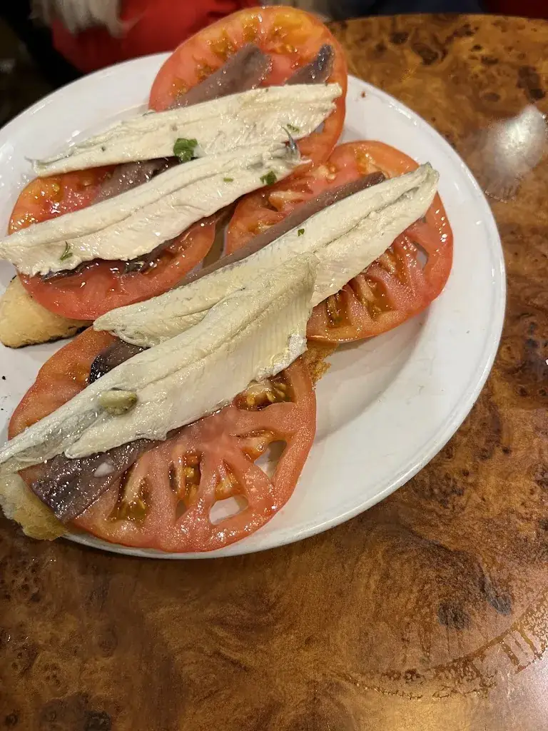 Menu_Bar Alfonsillo_Mariatal_image_7