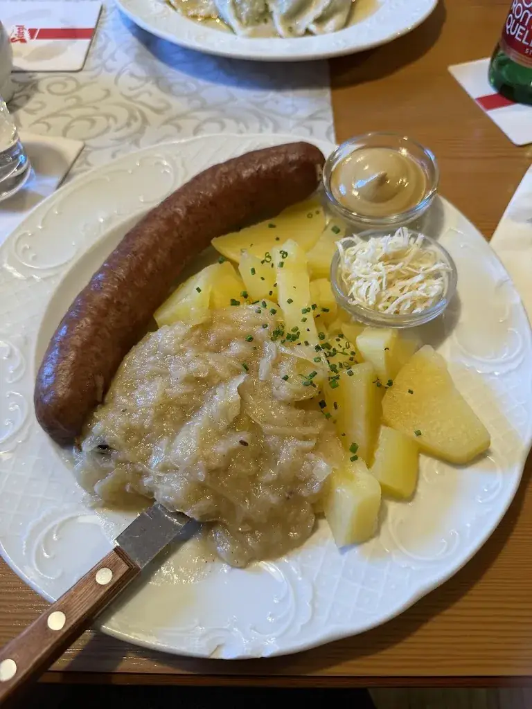 Kimberly Tanella_Gasthaus Stiegl_Mieming_review