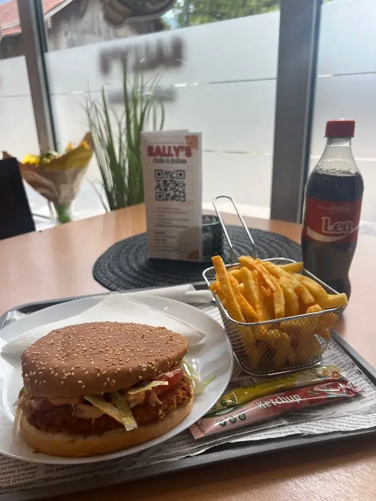 Sally's Cafe & Imbiss_Mötz_slider_image_2