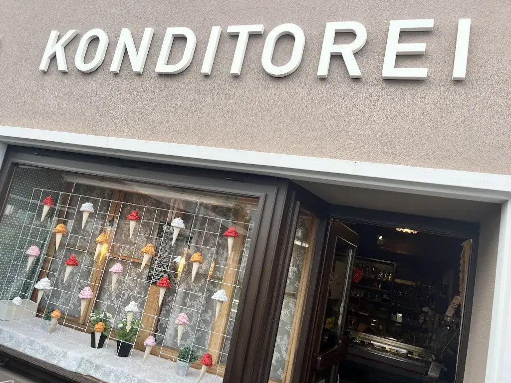 Cafe-Konditorei Prisse KEG_Bad Sankt Leonhard im Lavanttal_slider_image_3