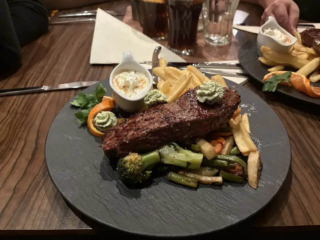 Helmut Hadwiger_Piccolo das kleine Restaurant_Mühlbachl_recensione