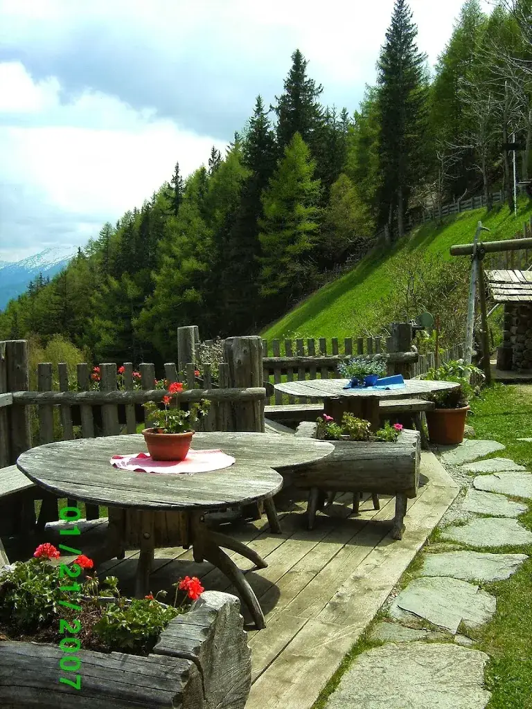 Kräuterwirtshaus Strumerhof_Matrei in Osttirol_slider_image_1