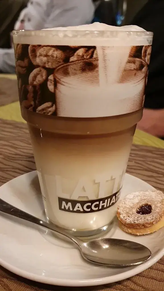 Sommelier Gottfried Steiner - Gasthaus Großvenediger_Matrei in Osttirol_slider_image_2