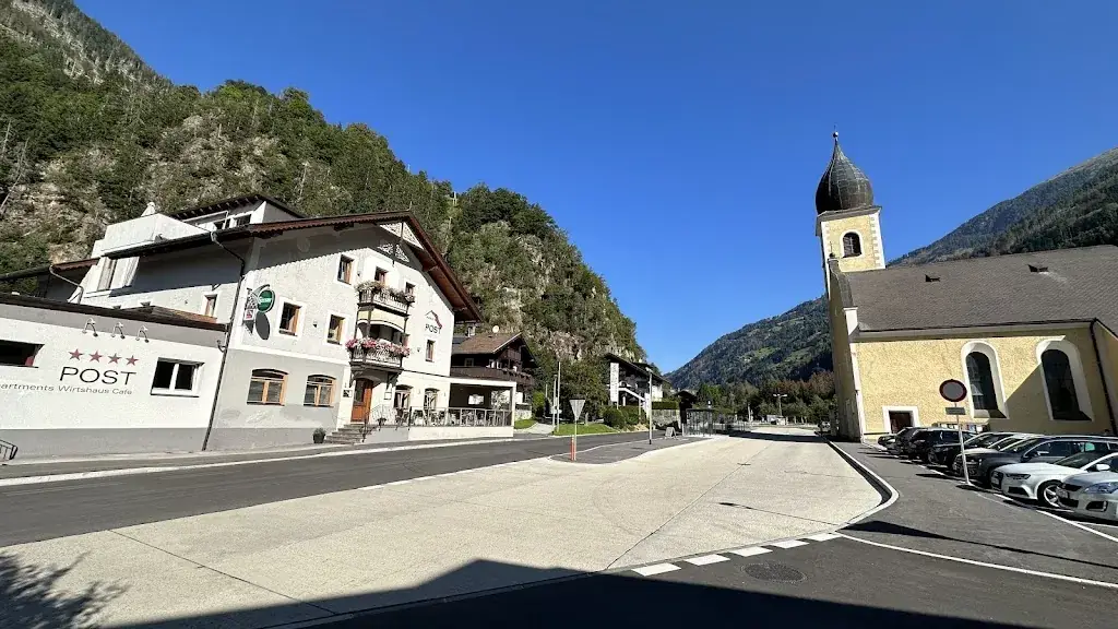 Adam Bil_Gasthaus Post_Matrei in Osttirol_avis