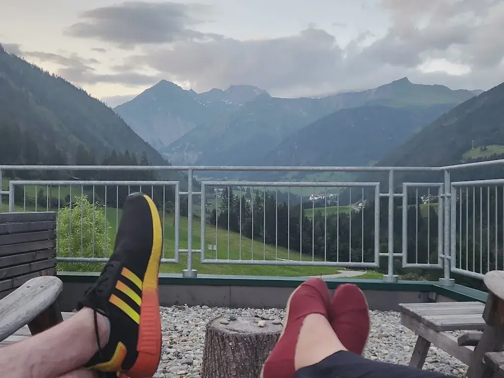 Sarah Nicole Henderson_Gasthof Glocknerblick_Matrei in Osttirol_review