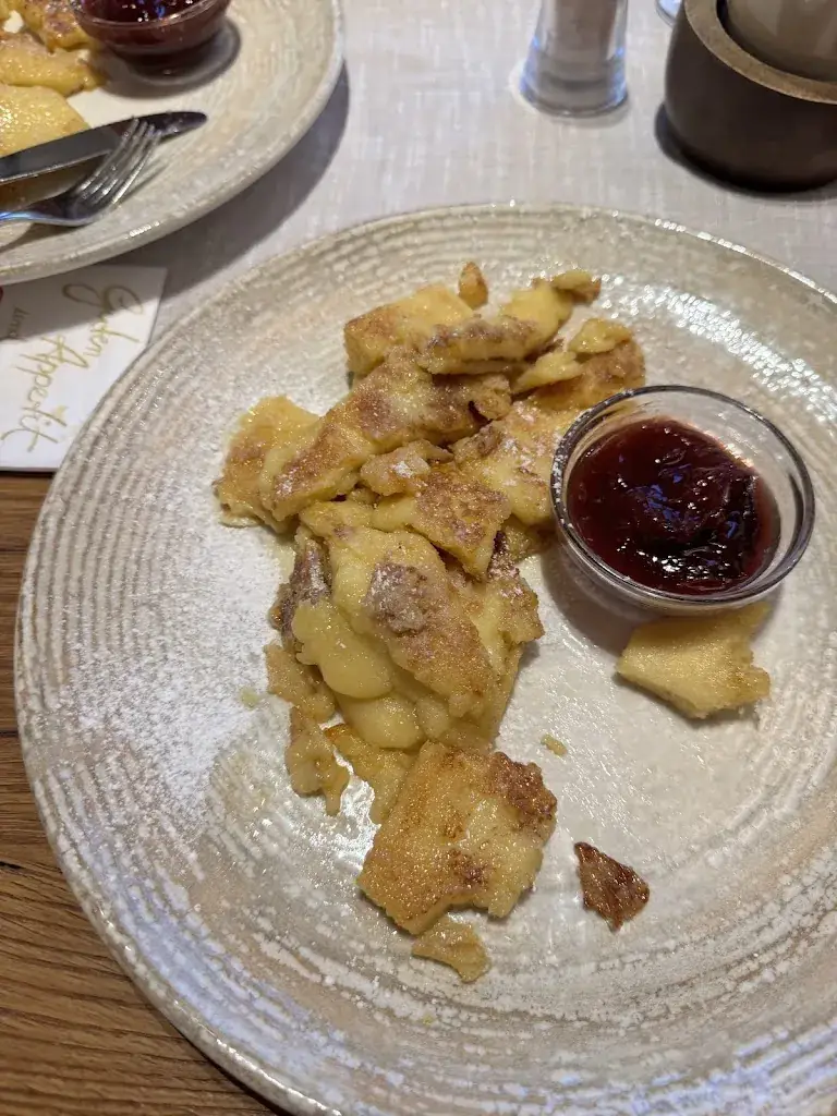 Marlies Maunz_Gasthof Kanzler_Mitterndorf_review